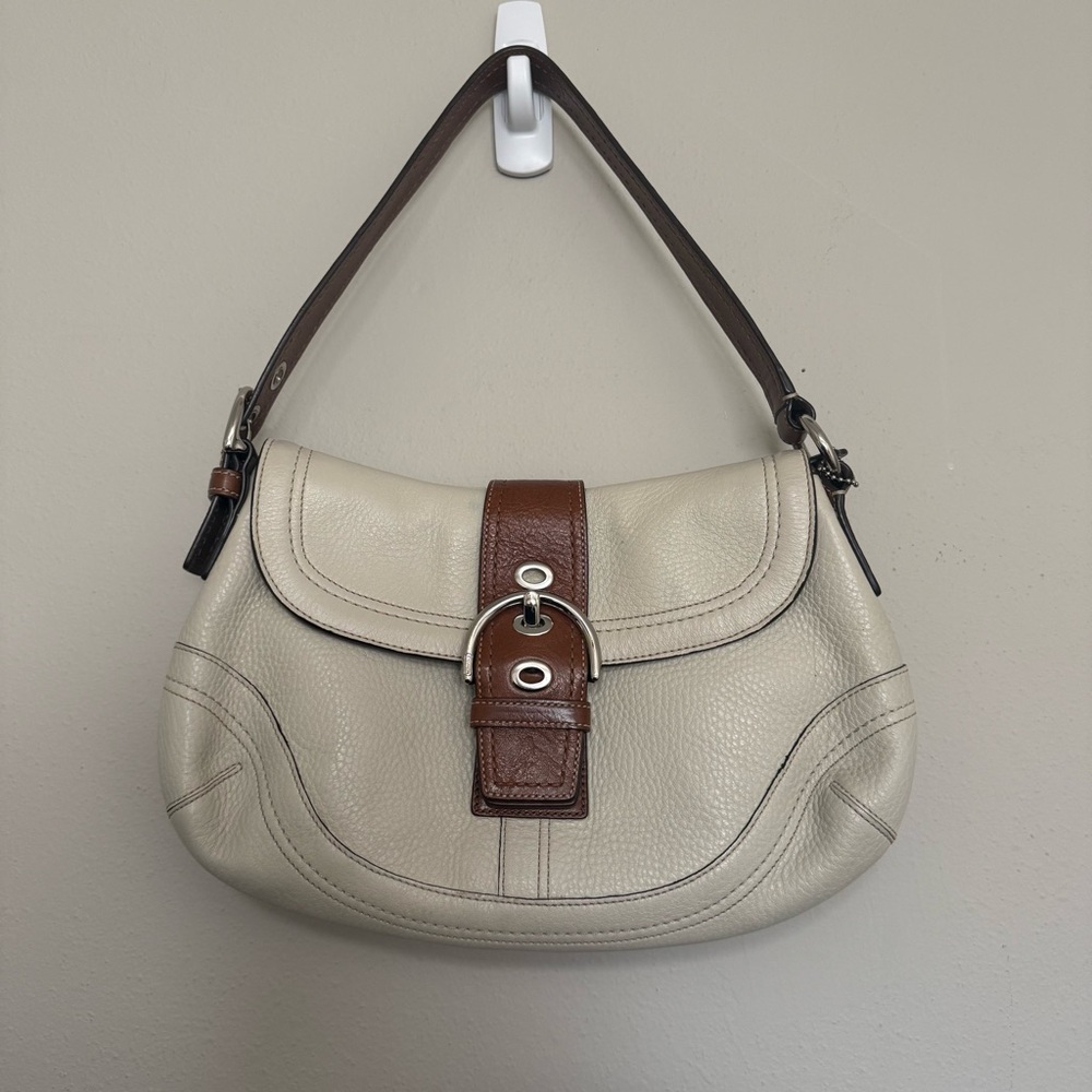 Coach White & Tan SoHo Buckle Shoulder Y2K Bag F12301